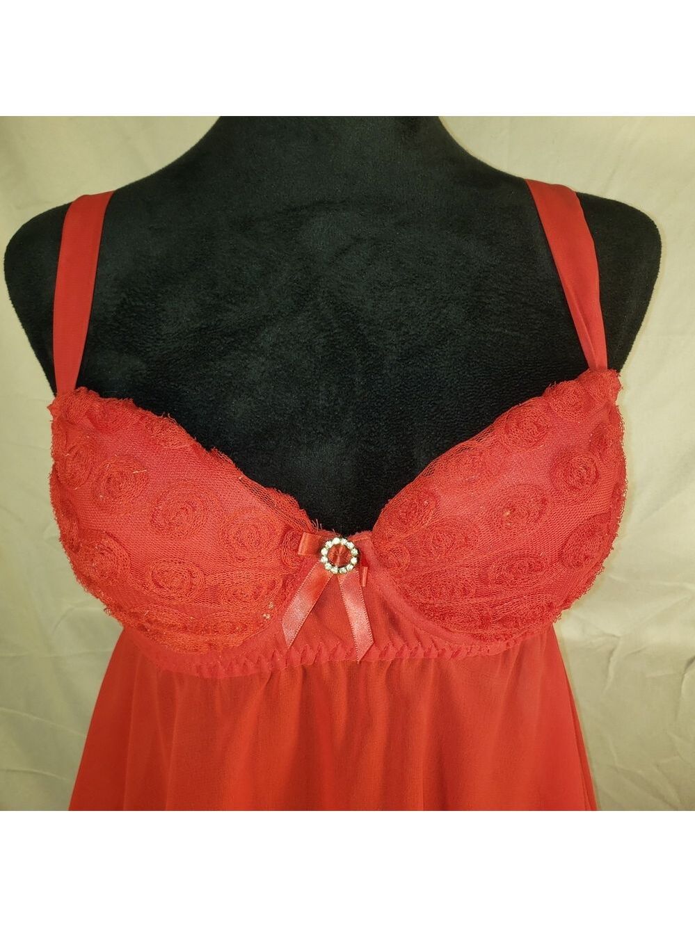 Seductivewear by Cinema Chic Red Lace Chemise - M